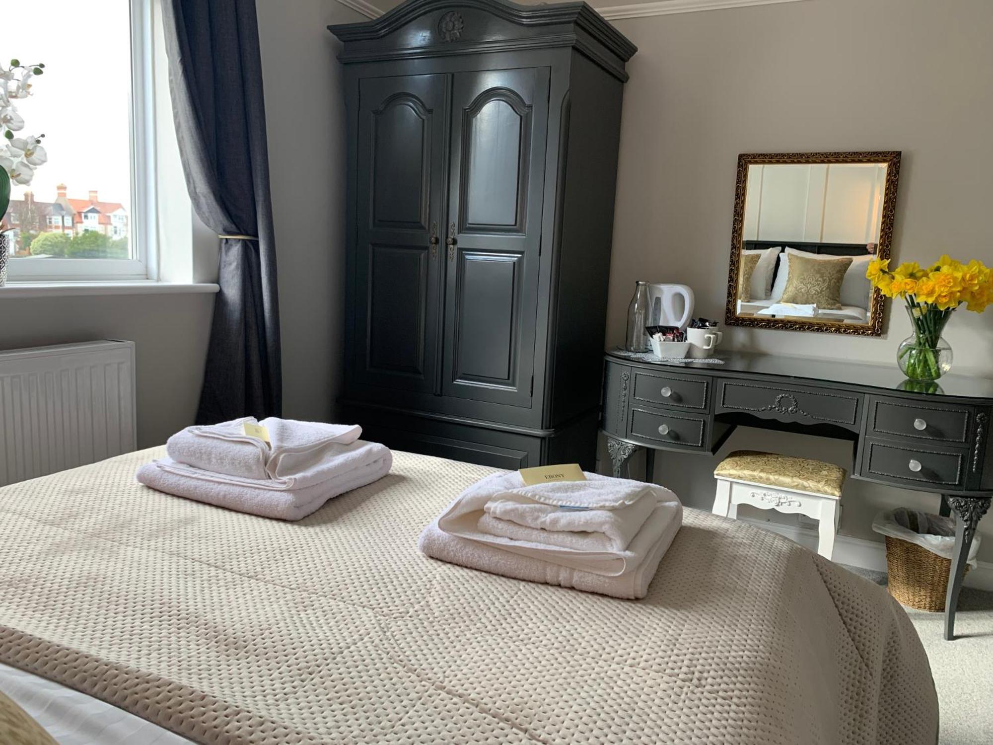 The Limes Hotell Swanage Rum bild