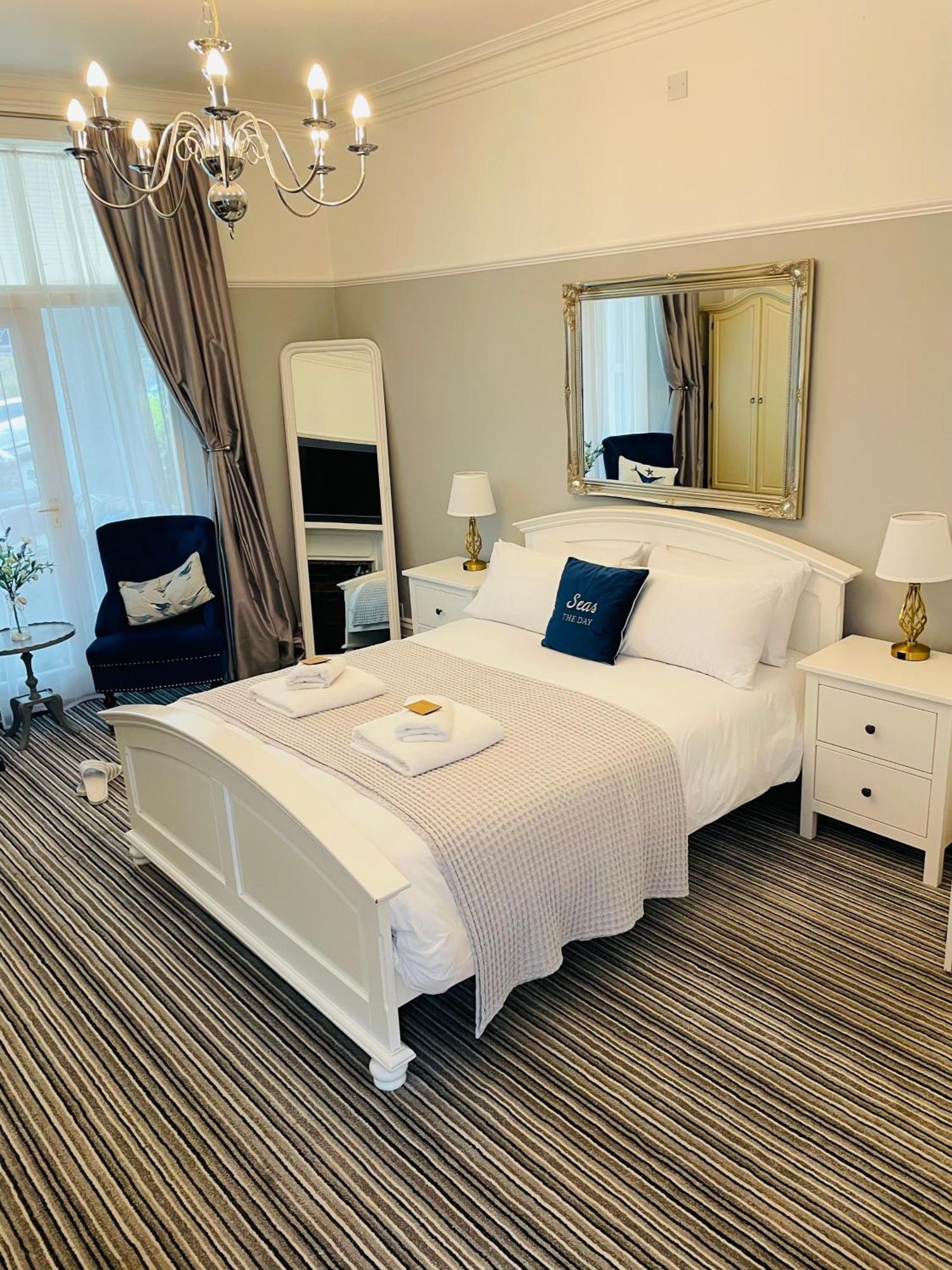 The Limes Hotell Swanage Exteriör bild